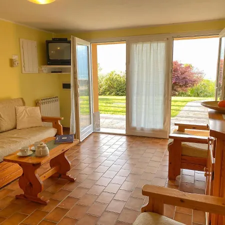 아파트 Bellavista A Garten Mit Pool *